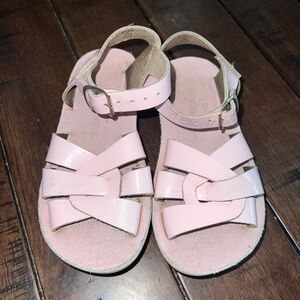 Saltwater Original Woven Sandals in Shiny Light Pink